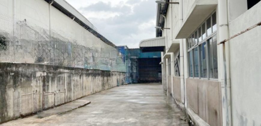 Taman Perindustrian Nusa Cemerlang – 1.5 Storey Semi Detached Factory – FOR SALE