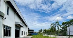 Desa Cemerlang – 1.5 Storey Corner Cluster Factory – FOR RENT