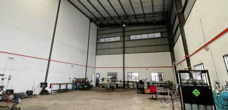 Alam Jaya Business Park @ Gelang Patah – 1.5 Storey Semi Detached Factory – FOR SALE