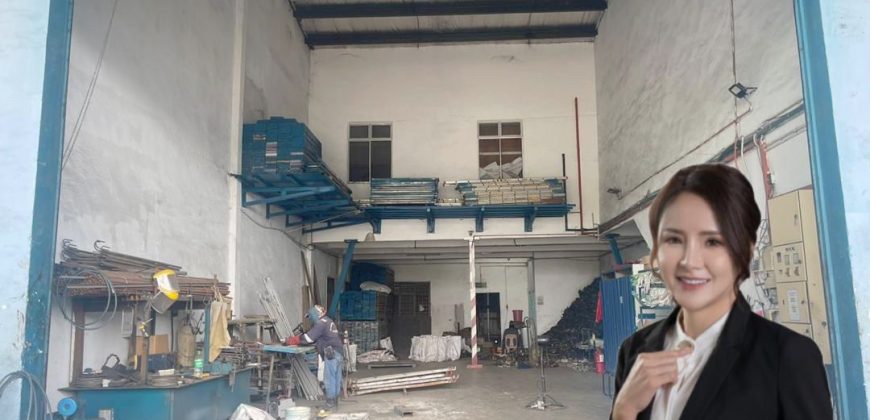 Kawasan Perindustrian Kota Puteri @ Masai – 1.5 Storey Semi Detached Factory – FOR SALE