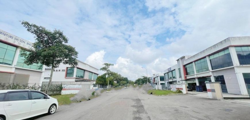 Kawasan Perindustrian Kempas – 2 Storey Semi Detached Factory – FOR SALE